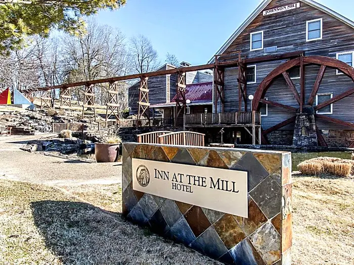 Inn at the Mill (Fayetteville)