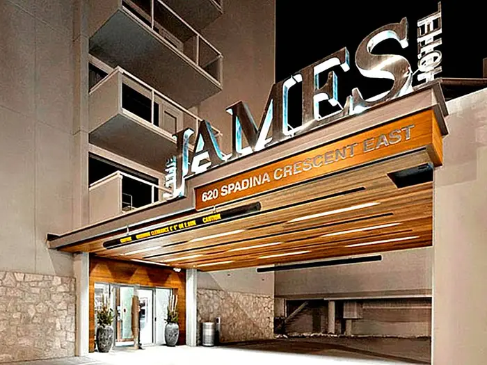 The James Hotel (Saskatoon)