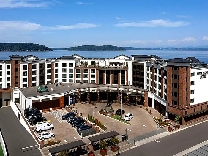 Silver Cloud Hotel Tacoma at Point Ruston Waterfront (Tacoma)